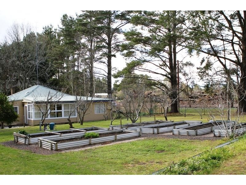 24 Bumballa Rd, Wingello NSW 2579