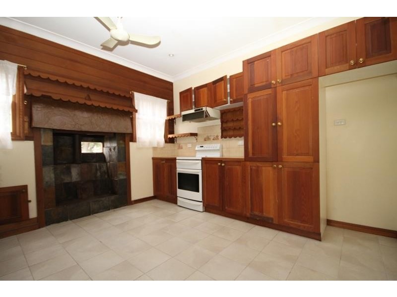 24 Bumballa Rd, Wingello NSW 2579