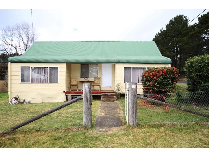 73 Railway Ave, Wingello NSW 2579