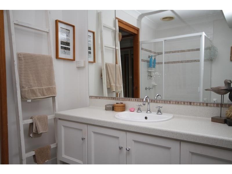 5 Coalmines Rd, Bundanoon NSW 2578
