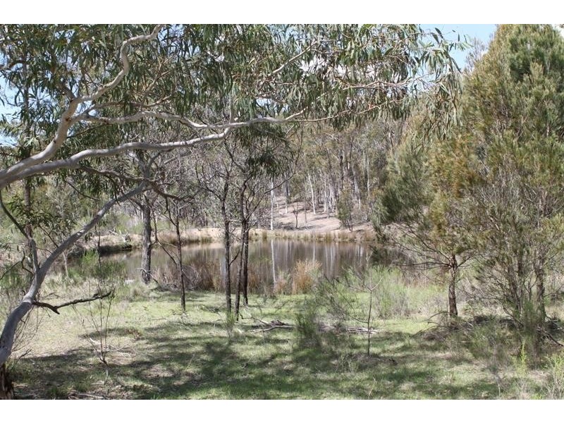 611 Bulls Pit Rd, Greenwich Park NSW 2580
