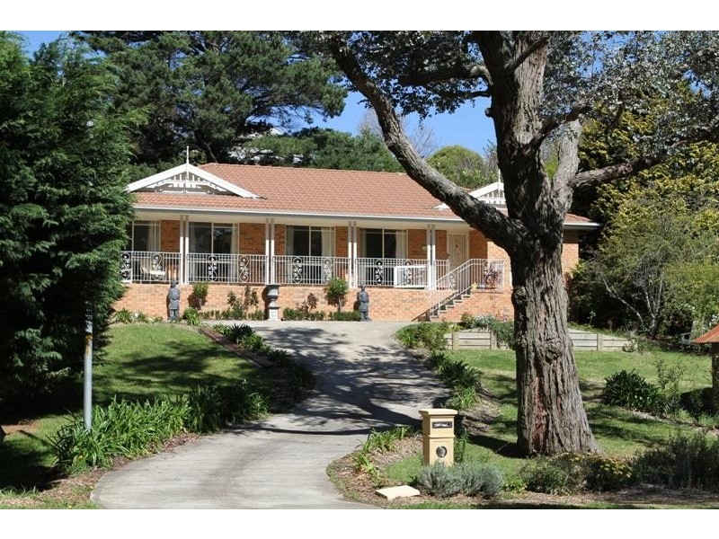 91 Railway Ave, Bundanoon NSW 2578