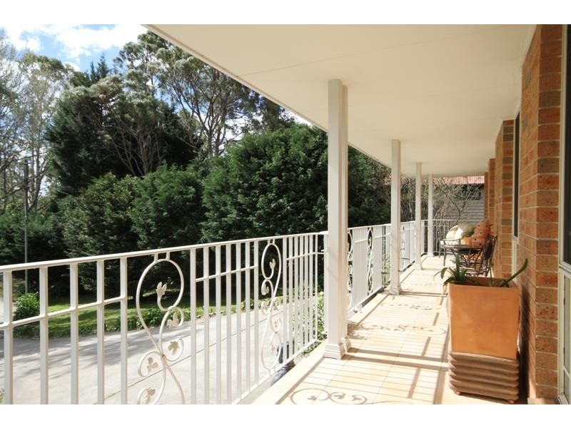 91 Railway Ave, Bundanoon NSW 2578