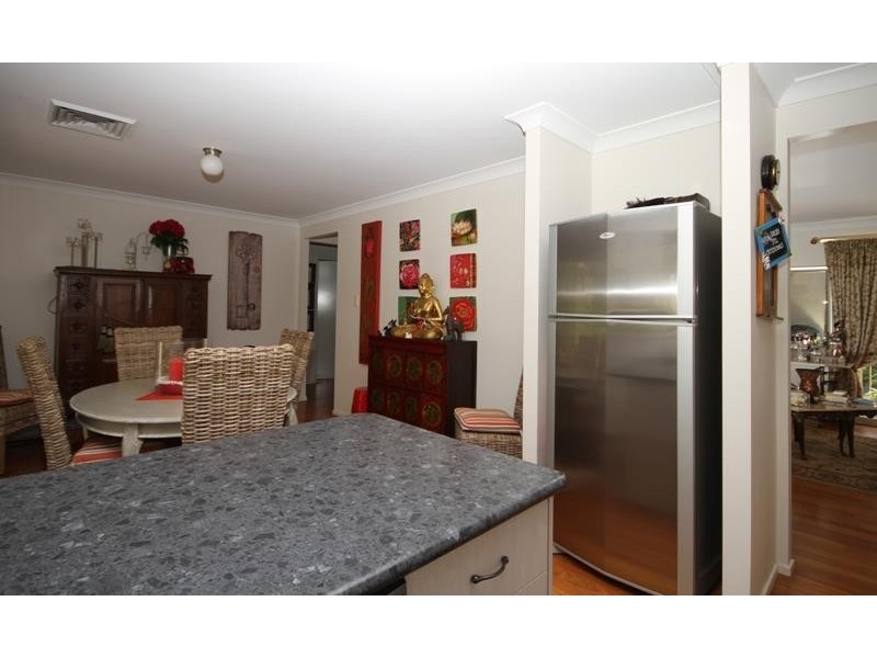 91 Railway Ave, Bundanoon NSW 2578