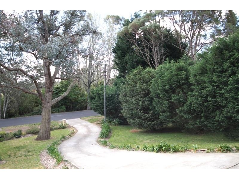 91 Railway Ave, Bundanoon NSW 2578