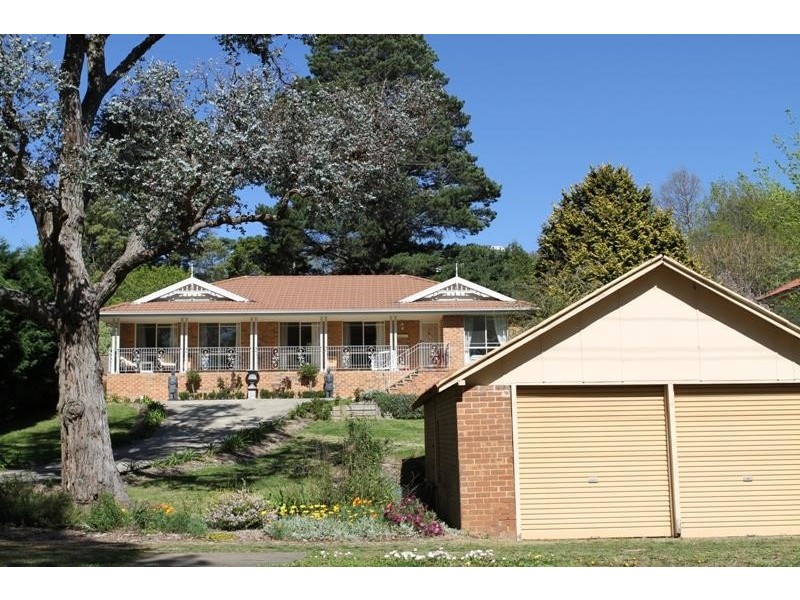 91 Railway Ave, Bundanoon NSW 2578