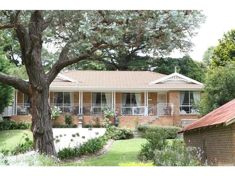 91 Railway Ave, Bundanoon NSW 2578