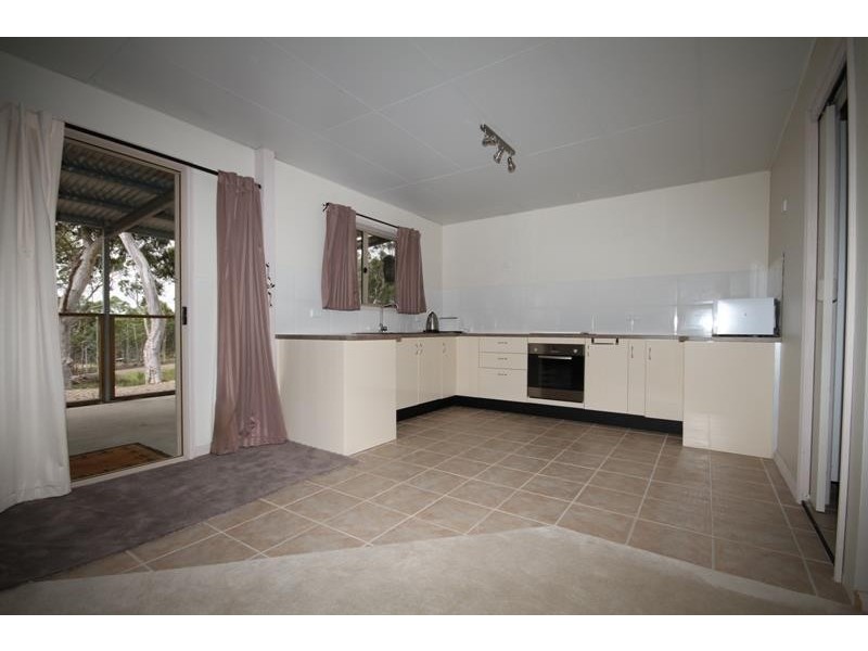 8 Wistringia Cl, Tallong NSW 2579