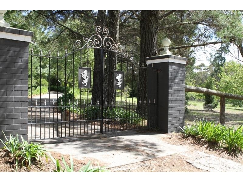 84 Newbury Dr, Penrose NSW 2579