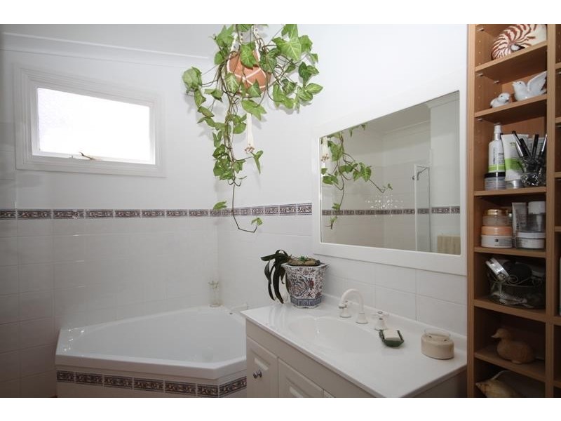 30 Erith St, Bundanoon NSW 2578