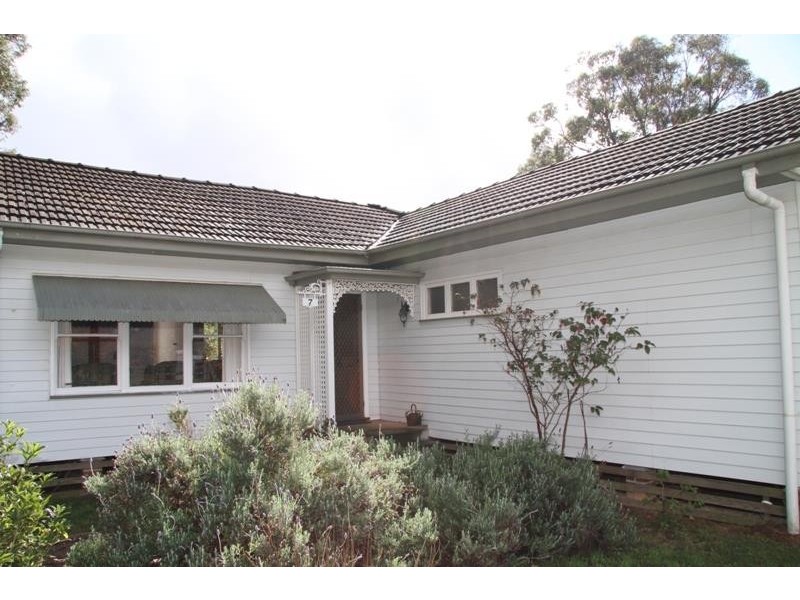 24 Wingello St, Wingello NSW 2579