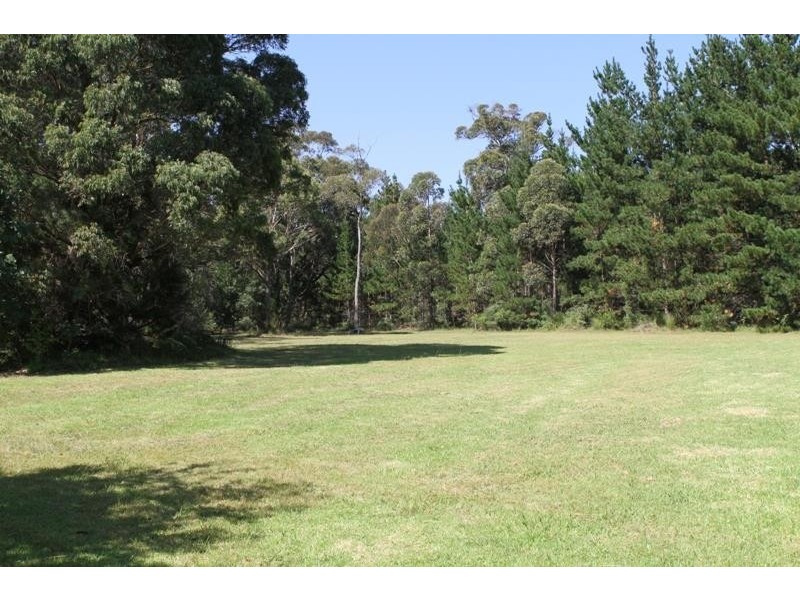 989 Penrose Rd, Penrose NSW 2579