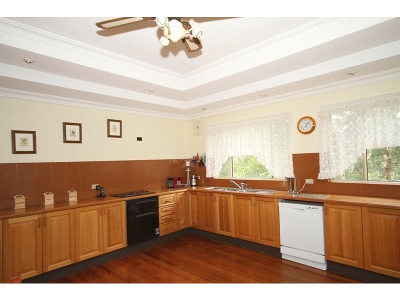 19 Banksia Ave, Tallong NSW 2579