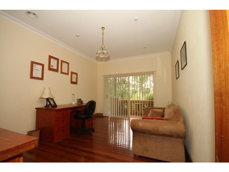 19 Banksia Ave, Tallong NSW 2579