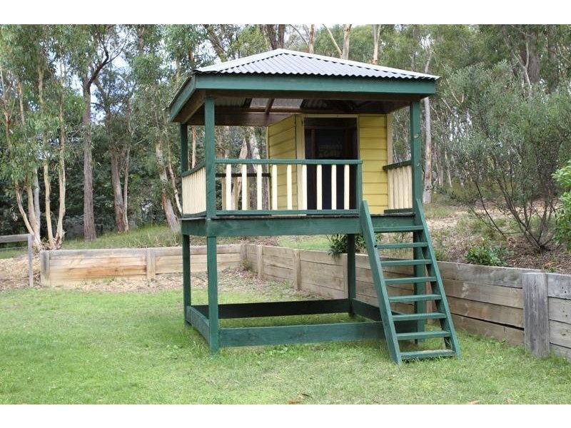 19 Banksia Ave, Tallong NSW 2579