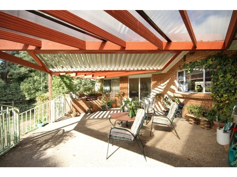 11 Bindar Cres, Bundanoon NSW 2578