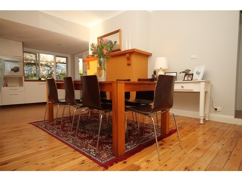 81 Railway Ave, Bundanoon NSW 2578