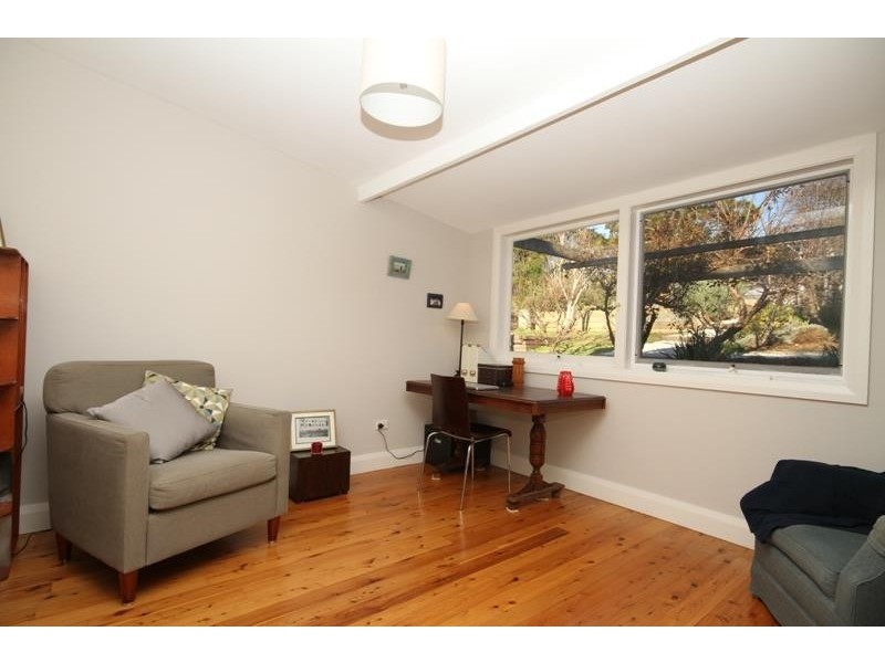 81 Railway Ave, Bundanoon NSW 2578