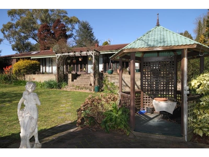 25-27 Penrose Rd, Bundanoon NSW 2578