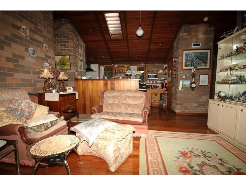 25-27 Penrose Rd, Bundanoon NSW 2578