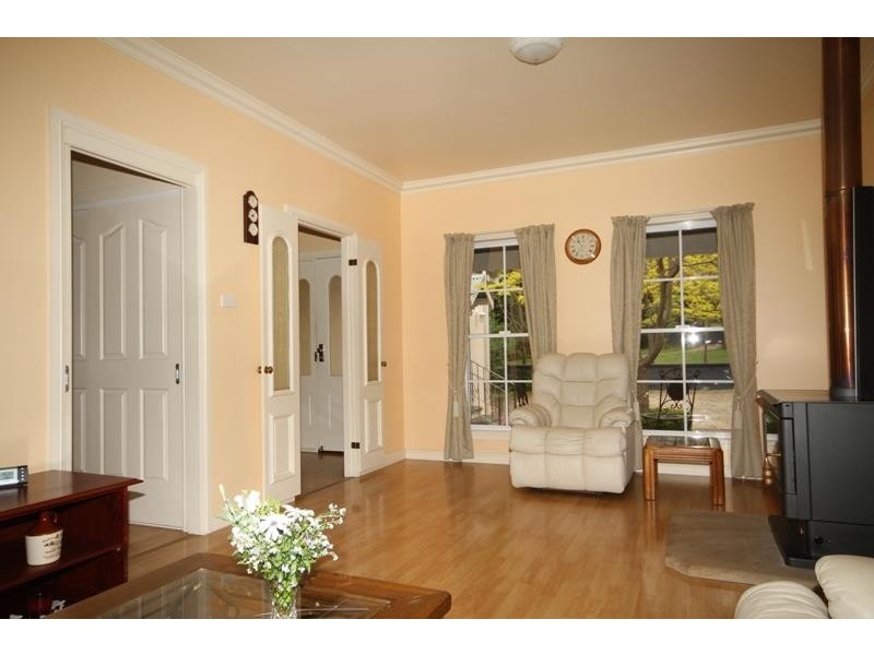 30 Birriga Ave, Bundanoon NSW 2578