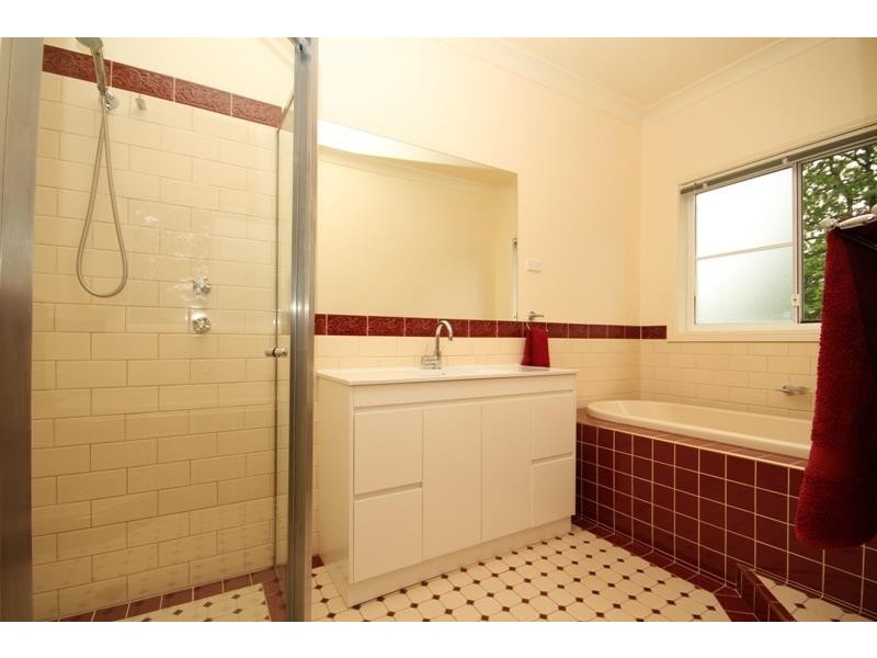 30 Birriga Ave, Bundanoon NSW 2578