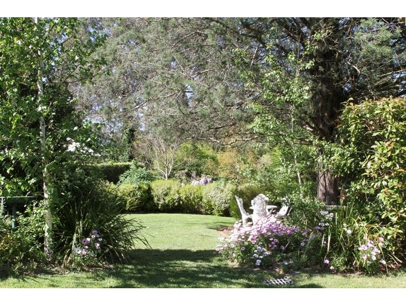 30 Birriga Ave, Bundanoon NSW 2578