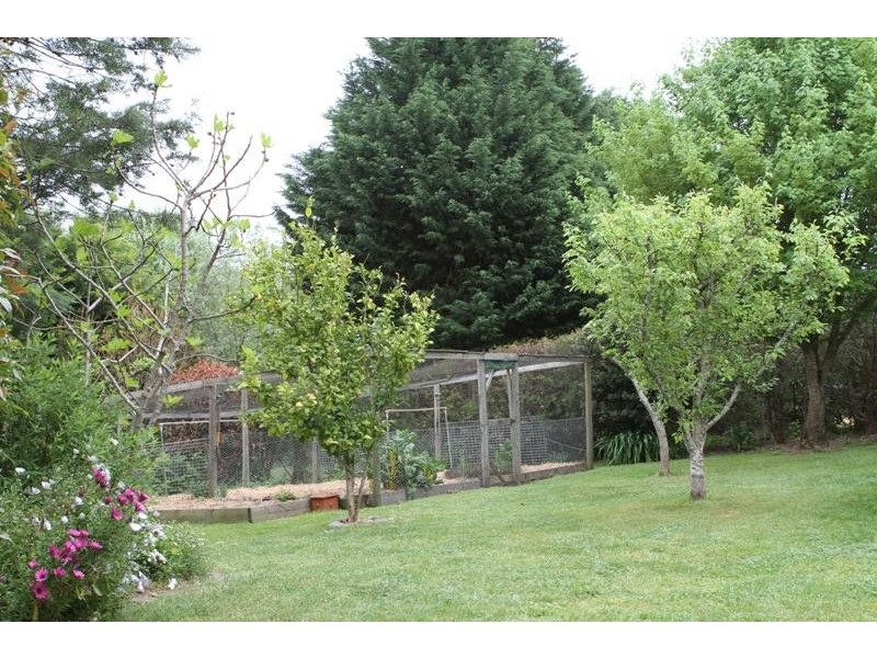 30 Birriga Ave, Bundanoon NSW 2578