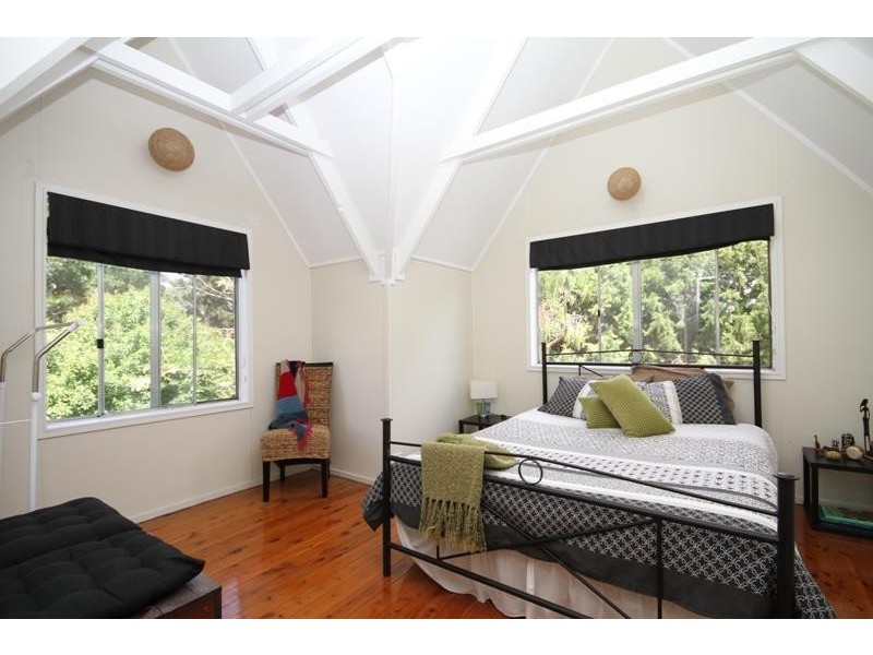 255 Highland Way, Tallong NSW 2579