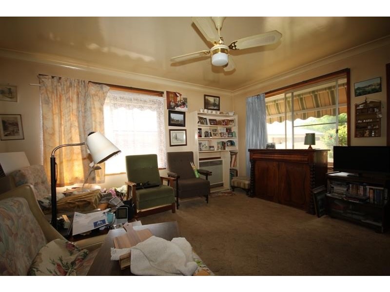 30  George St, Marulan NSW 2579