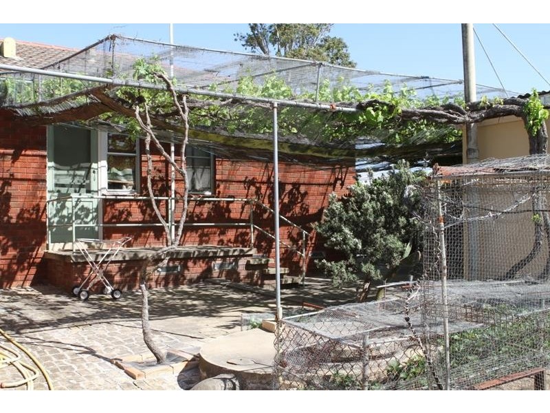 30  George St, Marulan NSW 2579