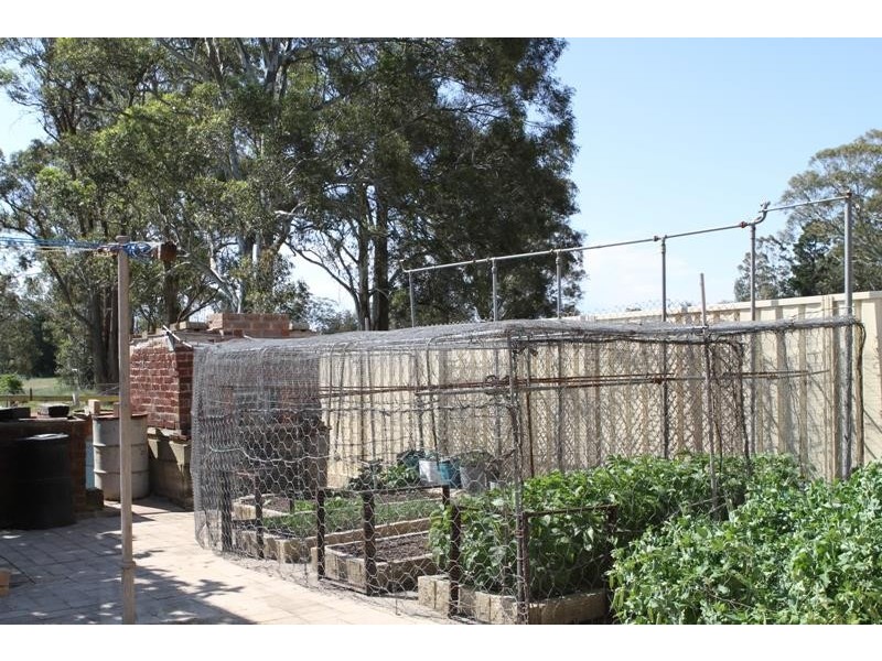 30  George St, Marulan NSW 2579