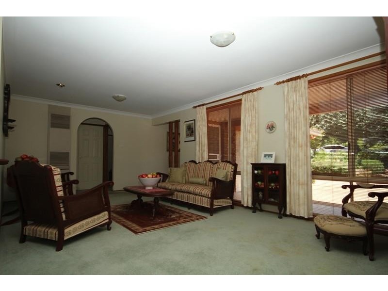 4 Dorothy Friend Pl, Bundanoon NSW 2578