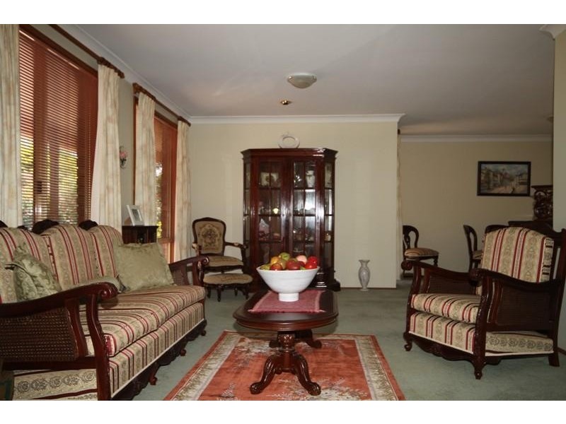 4 Dorothy Friend Pl, Bundanoon NSW 2578