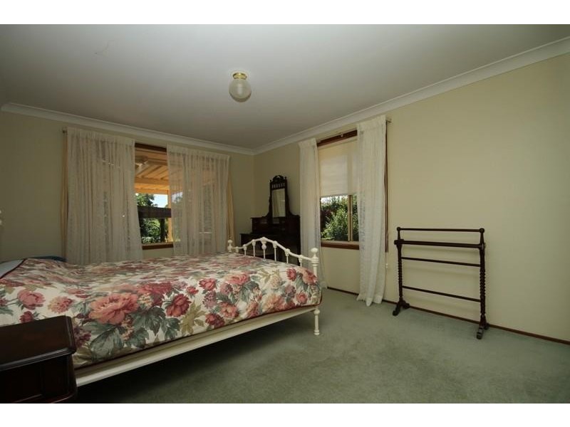 4 Dorothy Friend Pl, Bundanoon NSW 2578