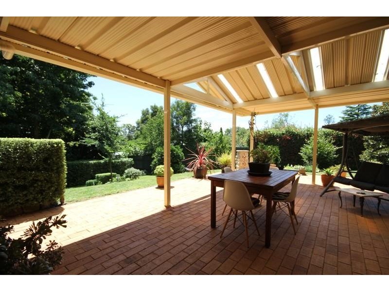 4 Dorothy Friend Pl, Bundanoon NSW 2578