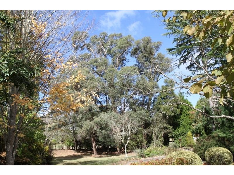 17 Ashgrove Pl, Bundanoon NSW 2578