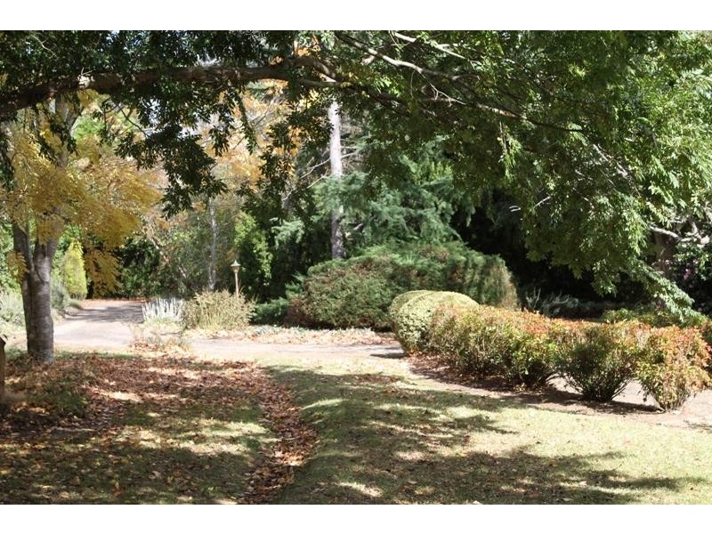 17 Ashgrove Pl, Bundanoon NSW 2578