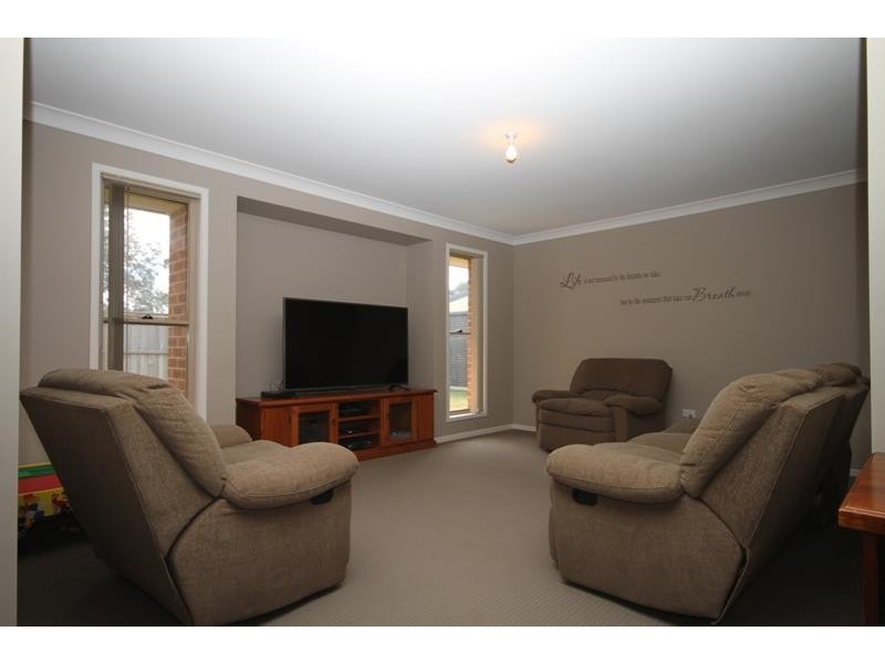 2 Hacking Cct, Marulan NSW 2579