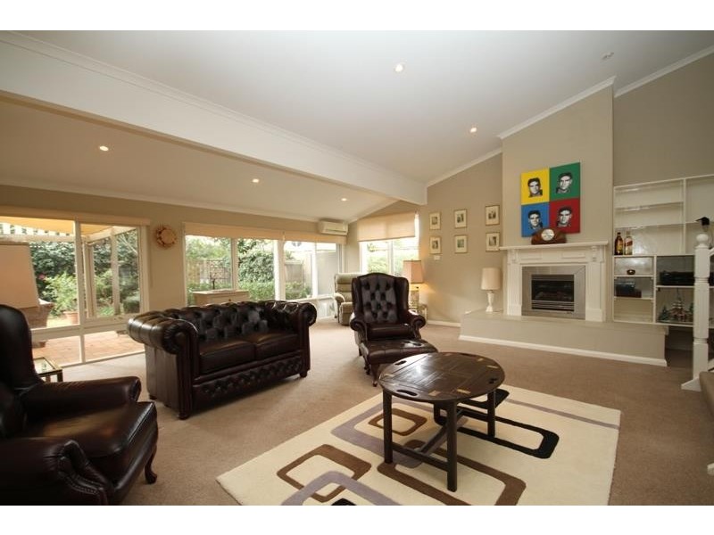 141 Railway Ave, Bundanoon NSW 2578