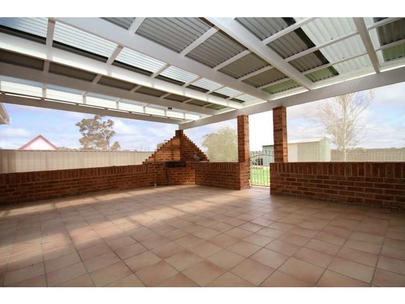 23 Loseby Ave, Marulan NSW 2579