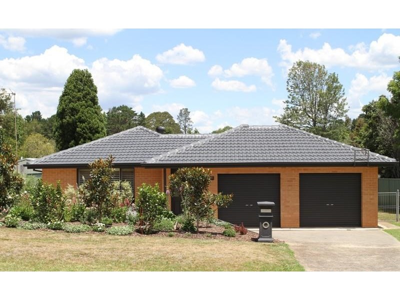 29 William St, Bundanoon NSW 2578