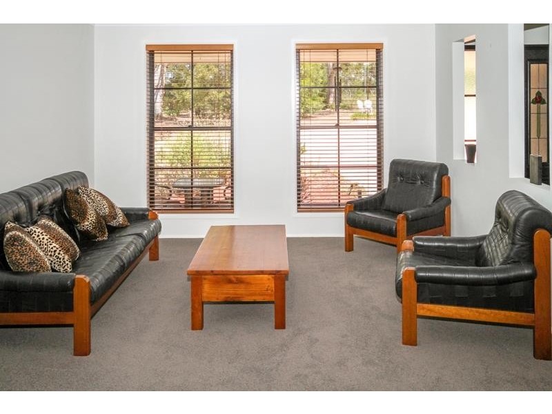 31 Bottlebrush Cl, Tallong NSW 2579