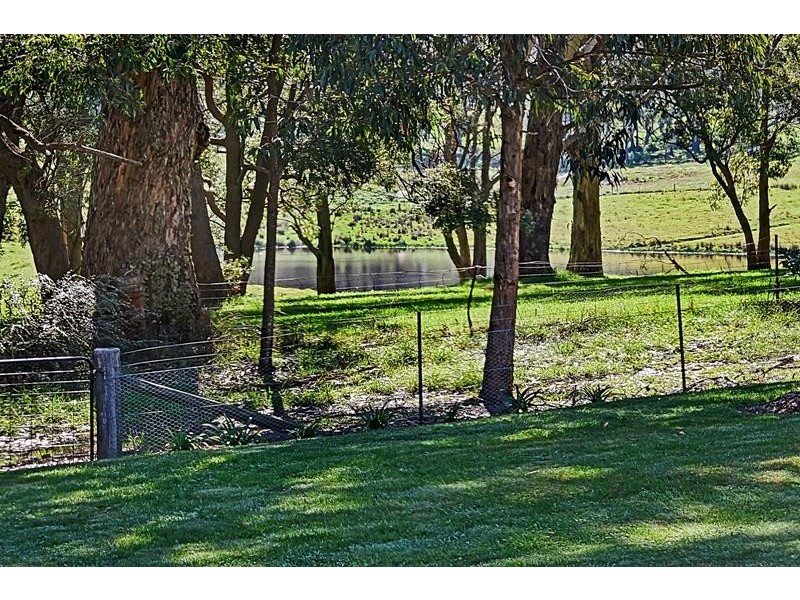 7 Cambourn Cl, Bundanoon NSW 2578