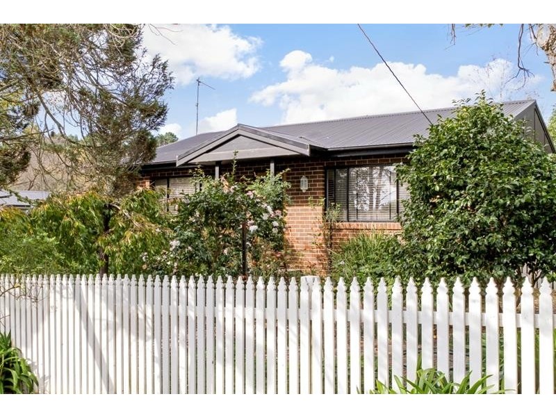 1 Ellsmore Rd, Bundanoon NSW 2578