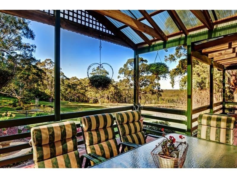 15 Grey Gum Lane, Bundanoon NSW 2578