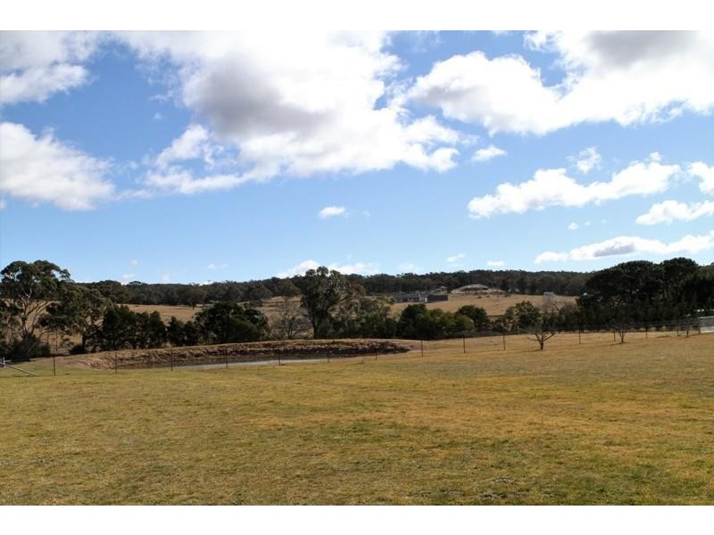 60 Maclura Dr, Marulan NSW 2579
