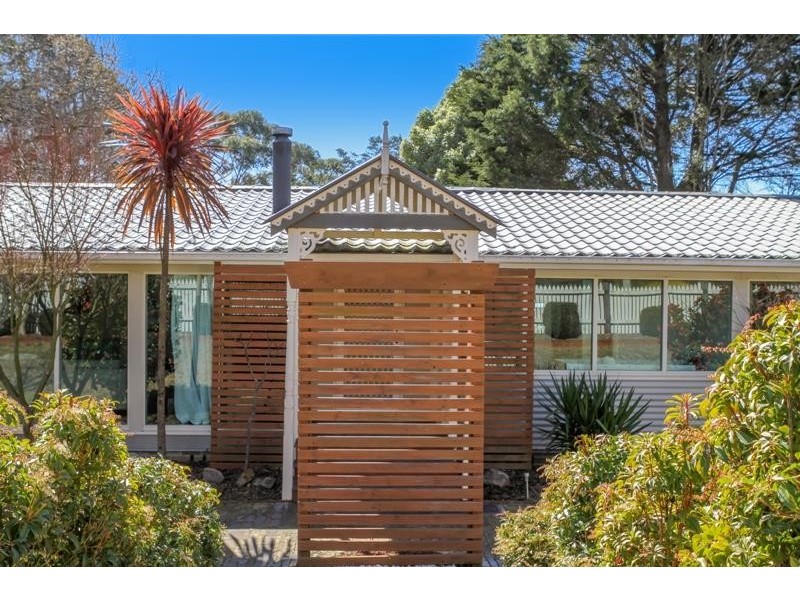 34 Bindar Cres, Bundanoon NSW 2578