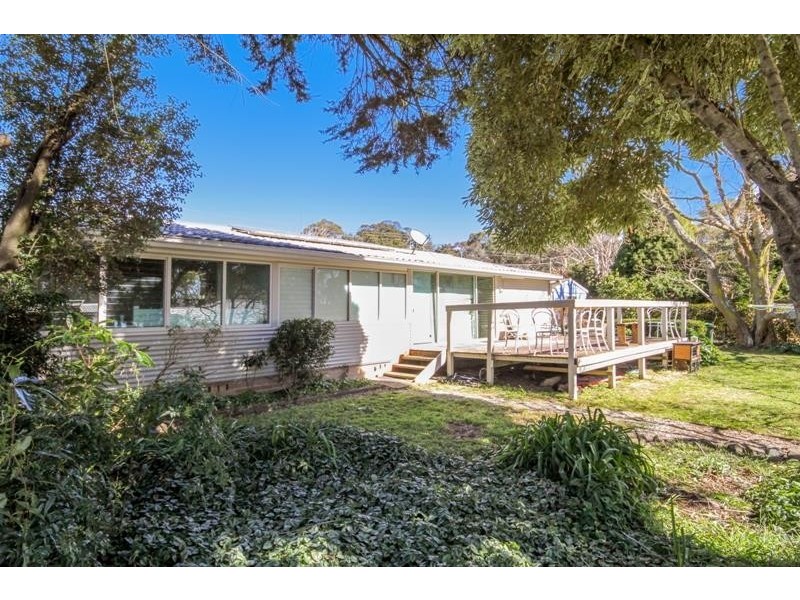 34 Bindar Cres, Bundanoon NSW 2578