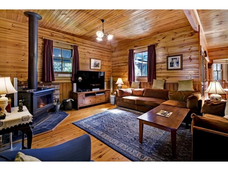 1 Moyes Lane, Penrose NSW 2579